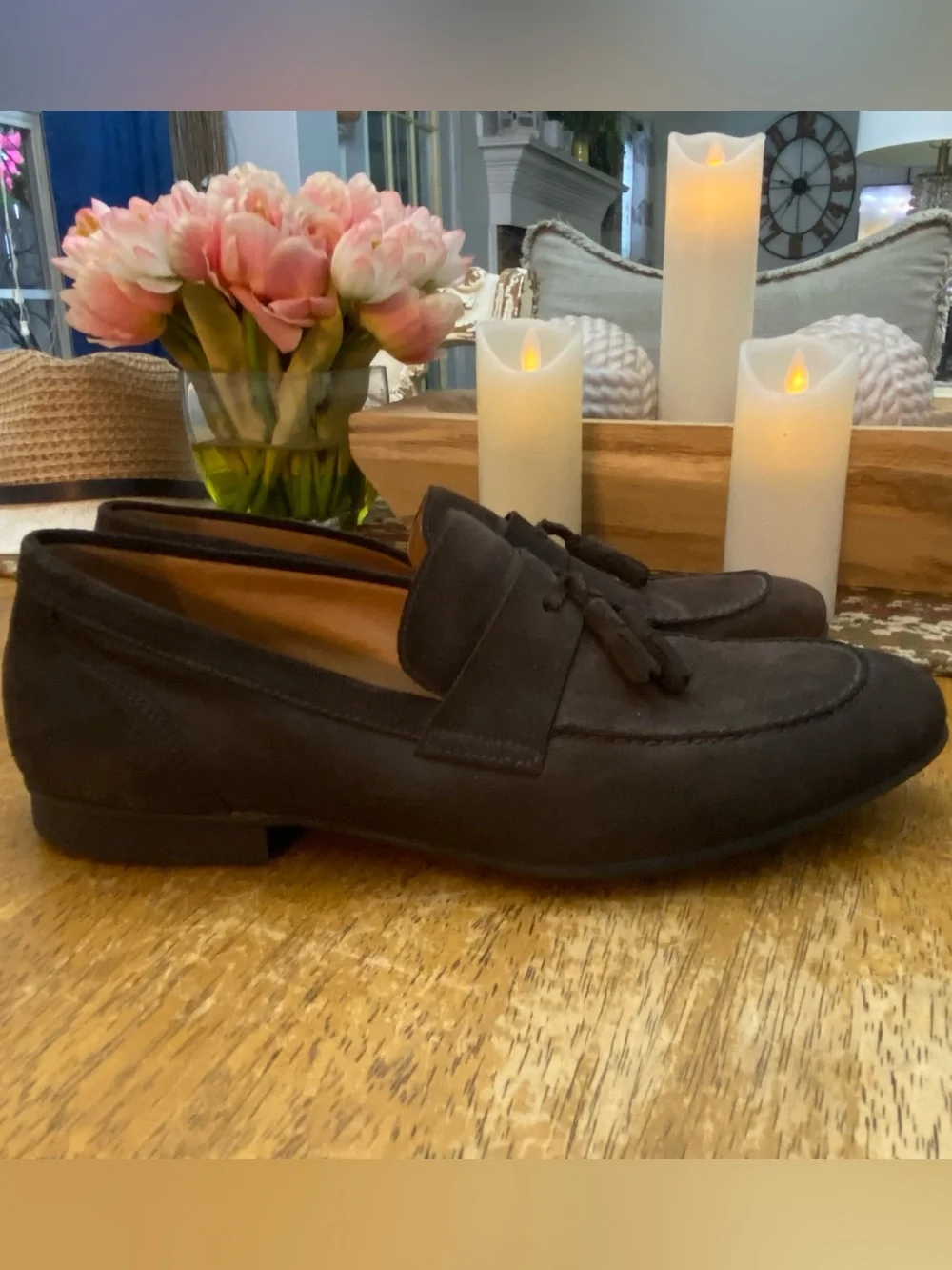 Geox Wilburg Suede Tassel Loafer in dark brown…size 41 or US Size 8.